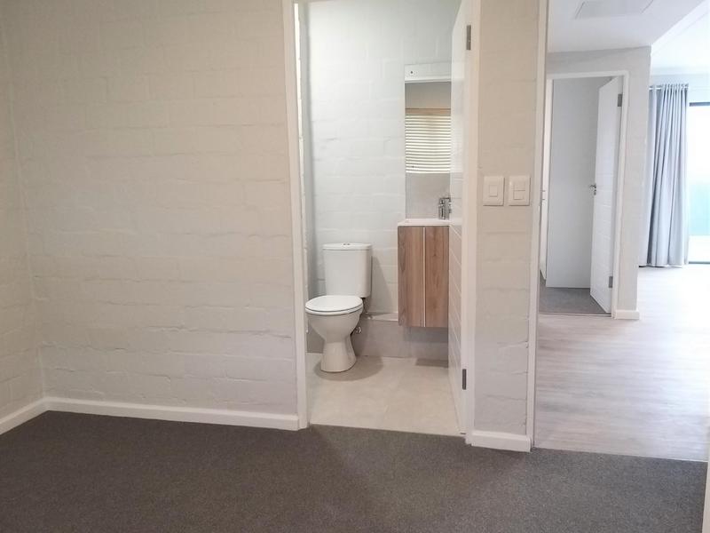 To Let 1 Bedroom Property for Rent in Diep River Western Cape